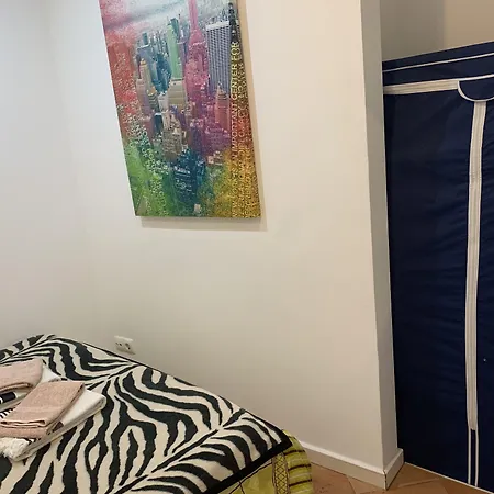 Πανσιόν House And In