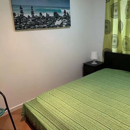 Πανσιόν House And In 2*