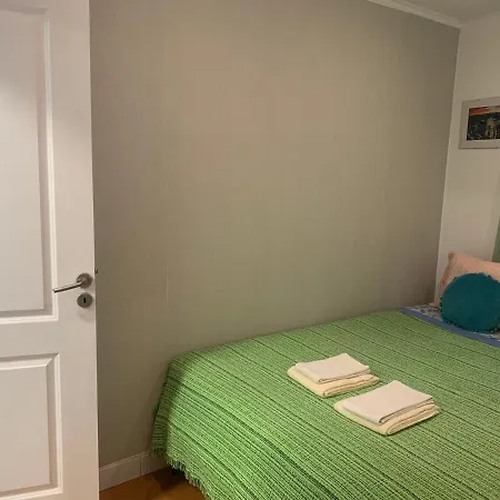 Πανσιόν House And In 2*
