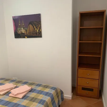 House And In Гостевой дом 2*