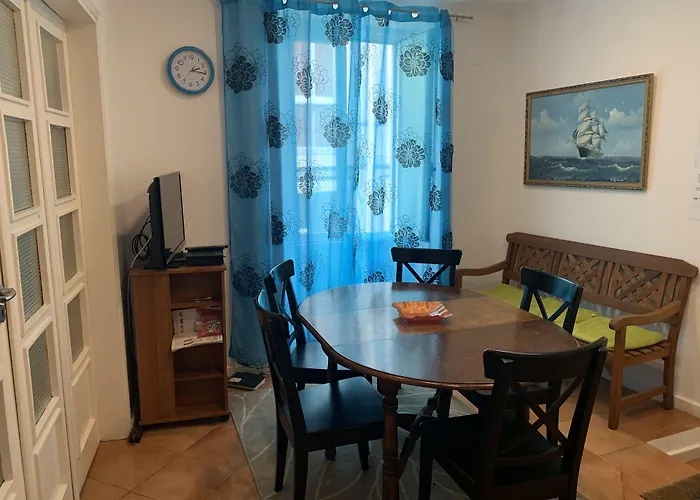 House And In Casa de hóspedes