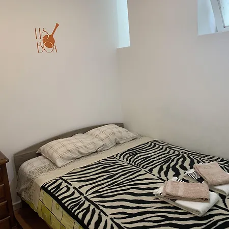 House And In 2*